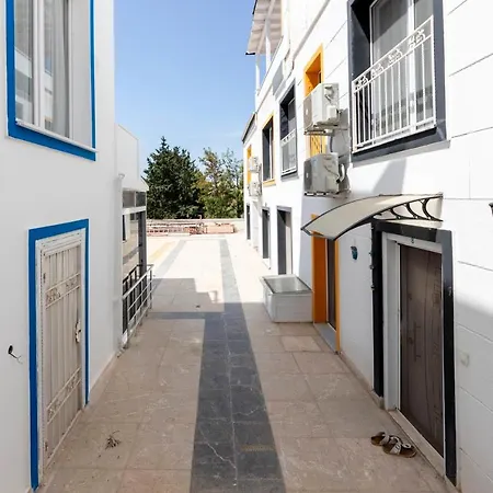 1 Bedroom House In The Heart Of *