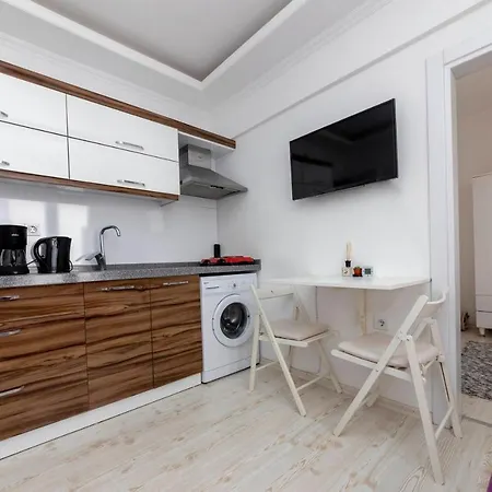 1 Bedroom House In The Heart Of *